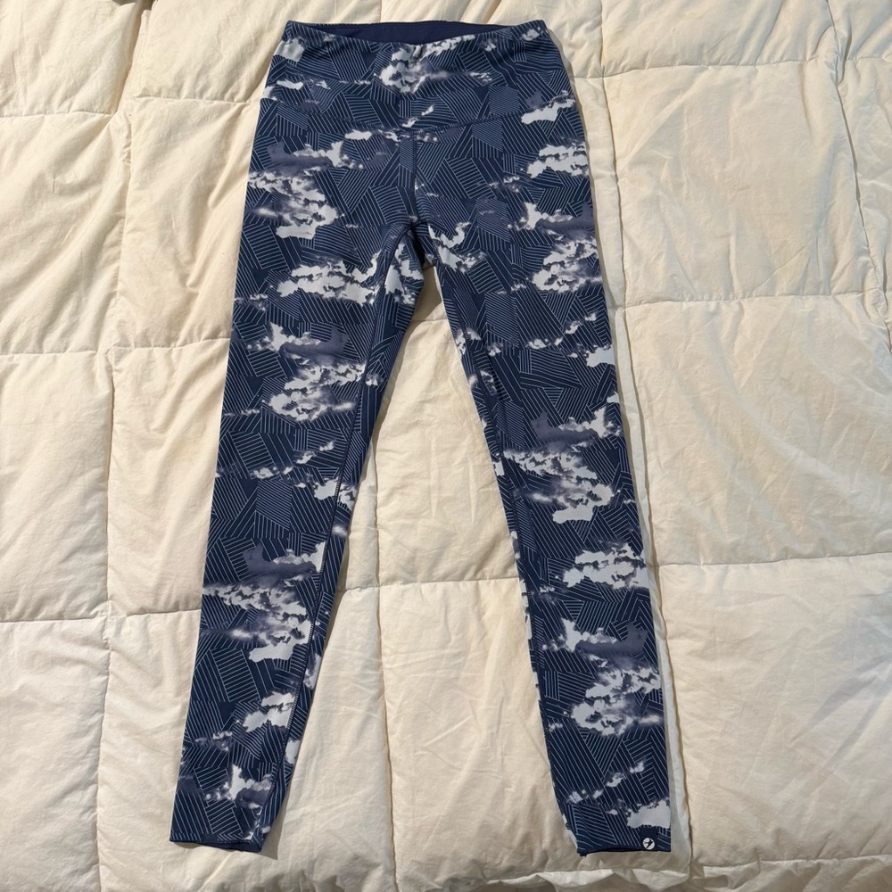 Blue Geometric Cloud Patterned Leggings